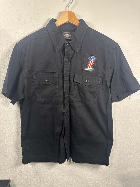 Harley-Davidson Other - Harley-Davidson Genuine Motorclothes #1 Patch Short Sleeve Shirt Size L
